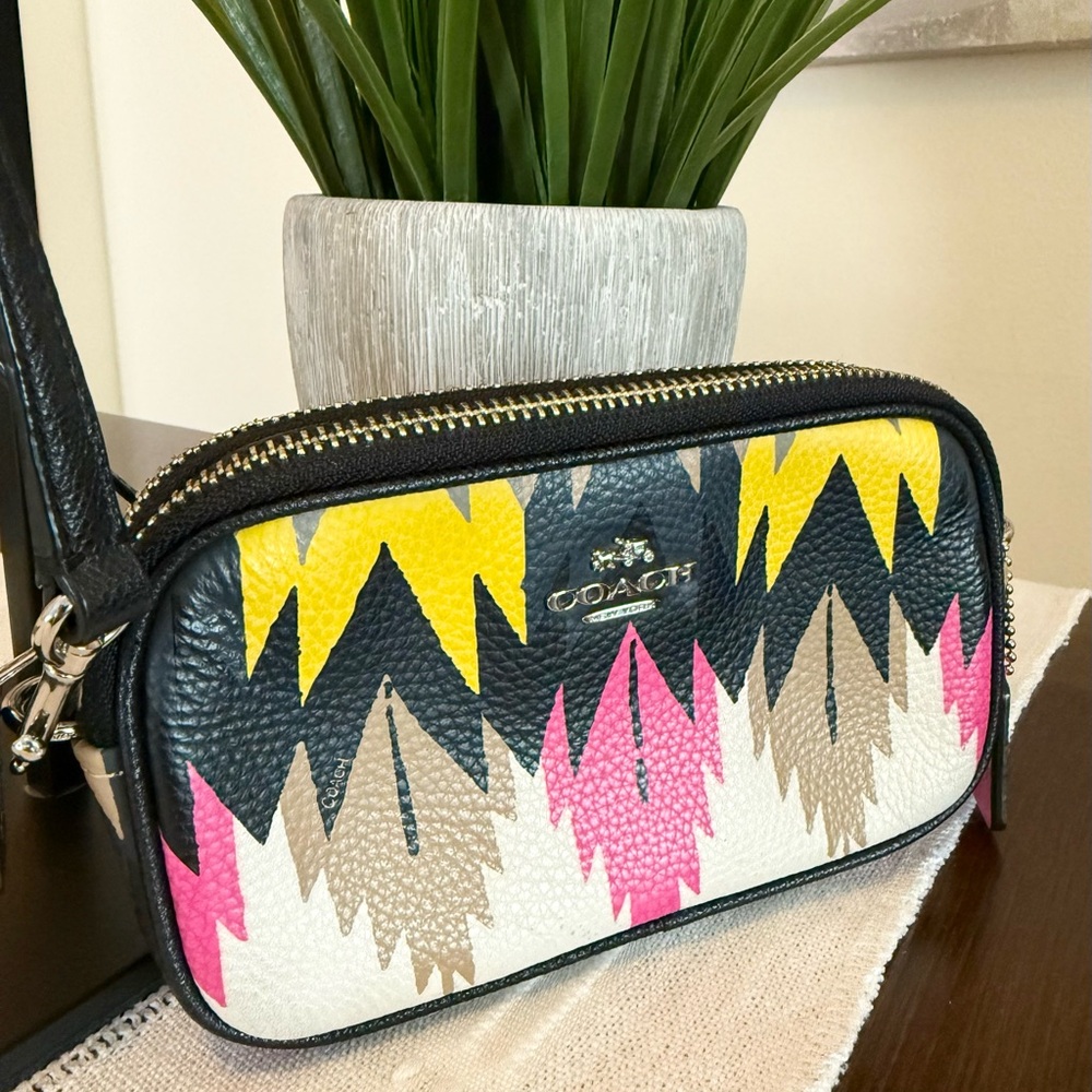 SOLD - Coach Hawk Feathers Double Zippered Mini Crossbody Bag - Picture 3 of 6